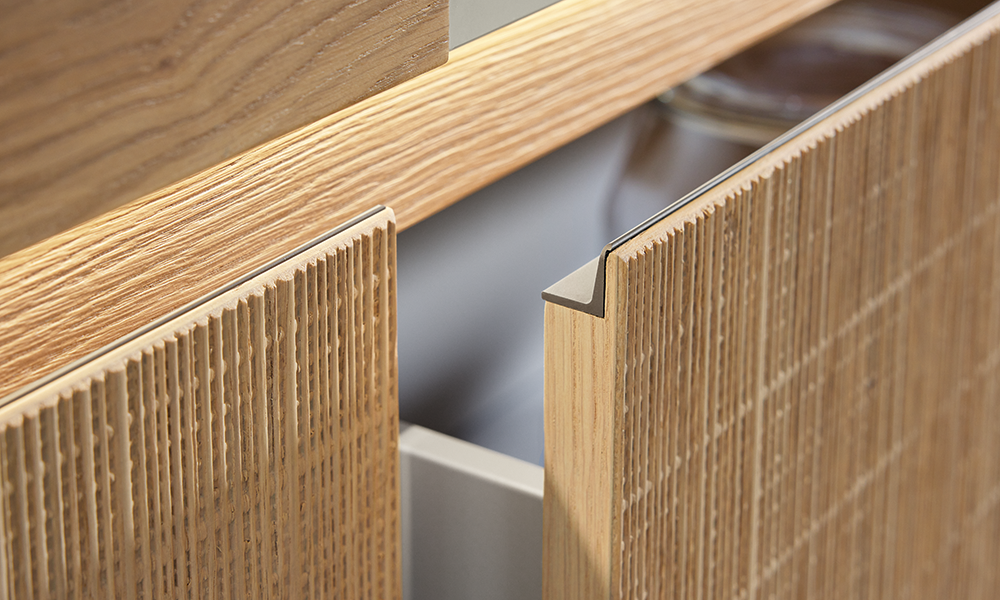 Y-line Grip Profile Detail